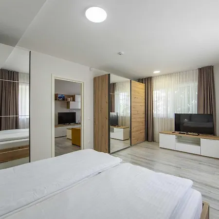 V3 Apartamentai بالانغا